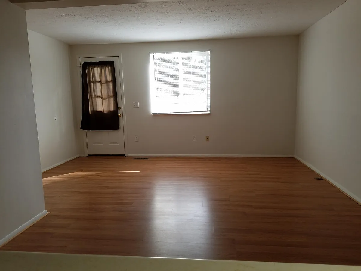living room / dinning area - 6017 Black Oak Dr