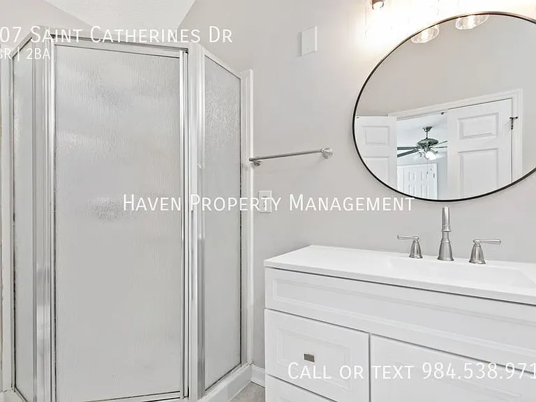 707 Saint Catherines Dr — Photo 24