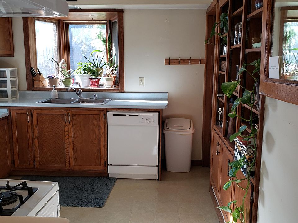 1st image of 717 W Olin Ave #1