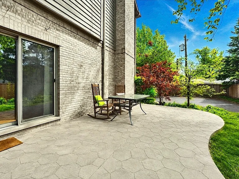 1829 Wilmette Ave #C — Photo 4
