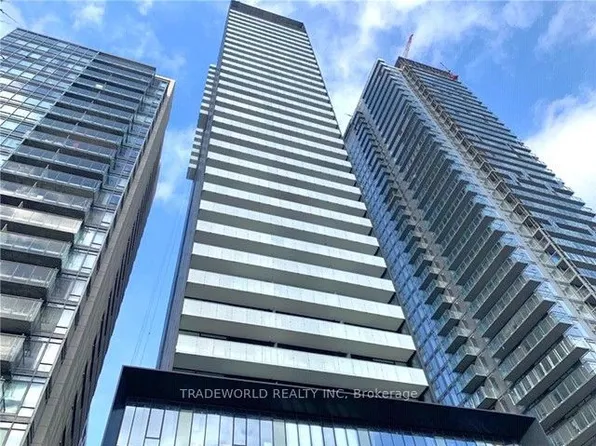 28 Wellesley St E, Toronto, ON