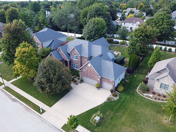 5th image of 18 Stonebrook Ct