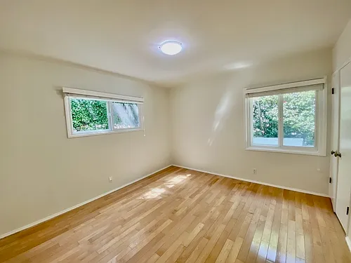 3720 Ventura Canyon Ave — Photo 19
