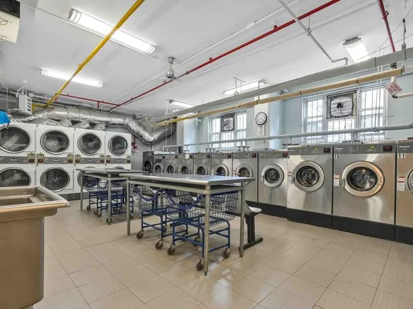 52-40 39th Drive image 3 of 3