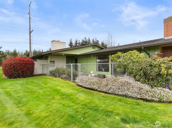 1301 S 3rd Avenue #4B, Sequim, WA 98382