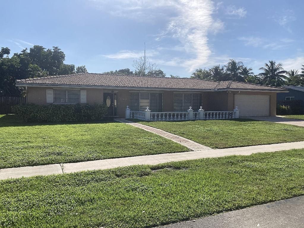 7040 NW 7th St, Plantation, FL 33317 | Zillow