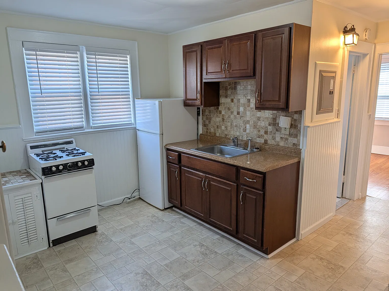 1 bed, 550 sqft, $1,995 — Photo 4