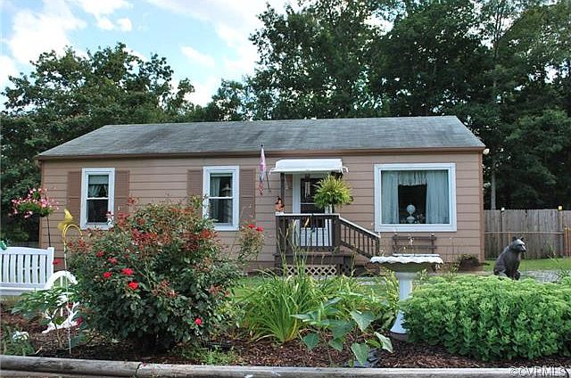 1st image of 708 Cheyney Cir