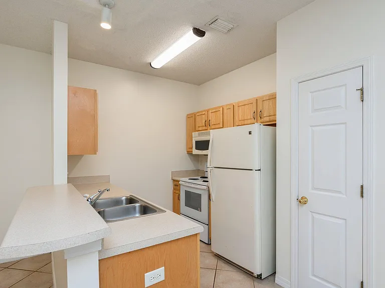 422 Bear Rd NW #B — Photo 7