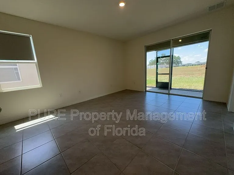 5416 NW 46th Lane Rd — Photo 14
