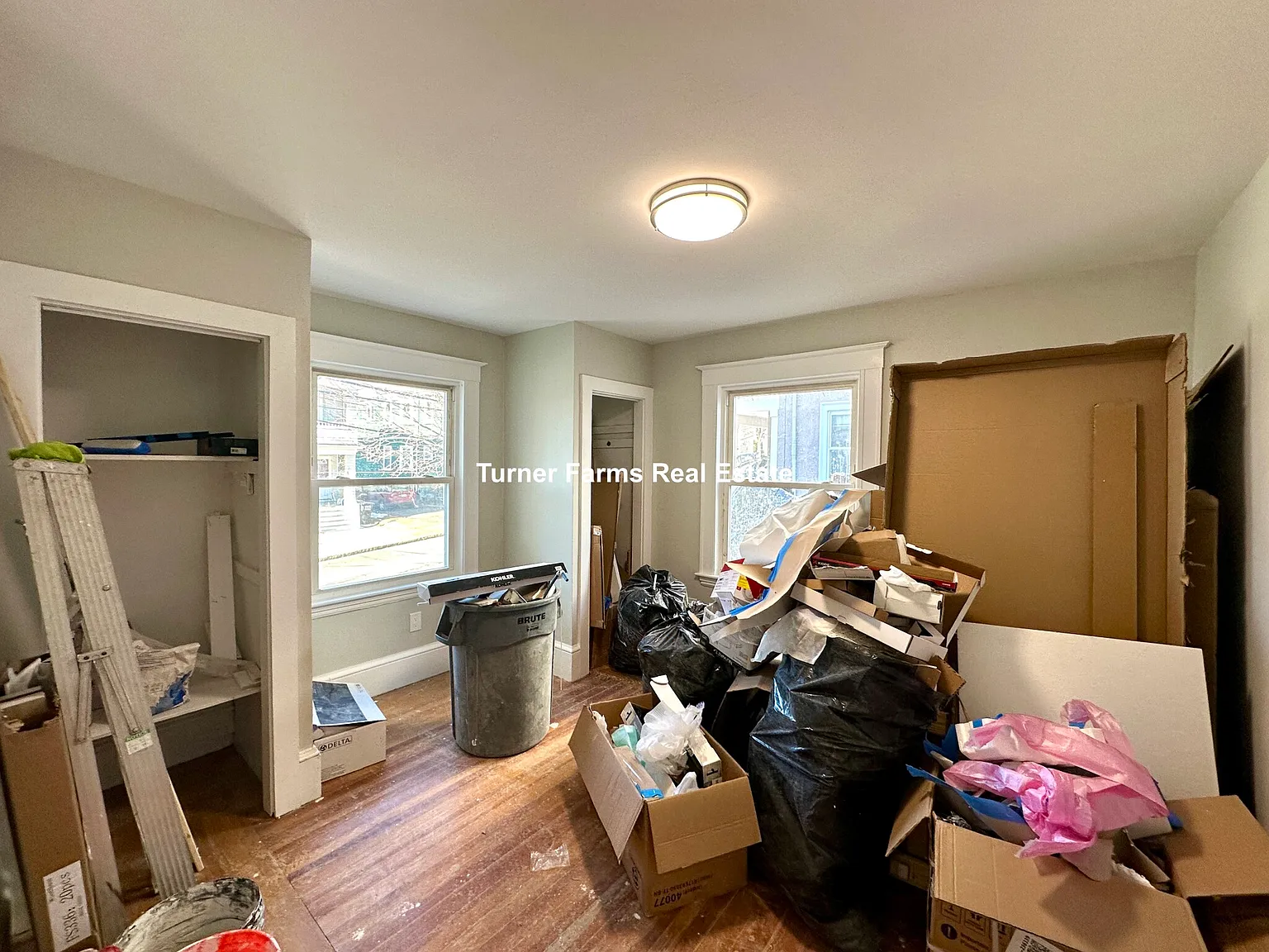 5 bed, 9999 sqft, $6,500 — Photo 3