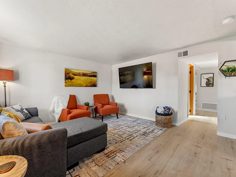 760 Pierce St — Photo 5