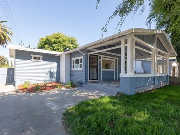 3rd image of 70 S Altadena Dr #1/2