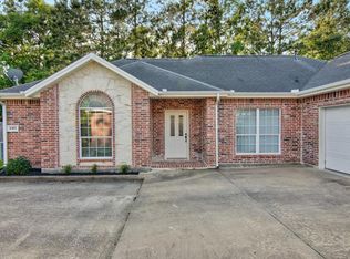 140 Suncrest Dr, Lumberton, TX 77657