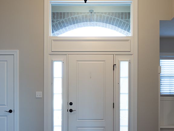 5th image of 18780 Brookston Ln