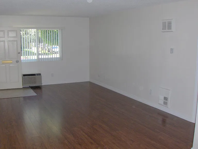 1807 Fremont Ave #102 — Photo 7