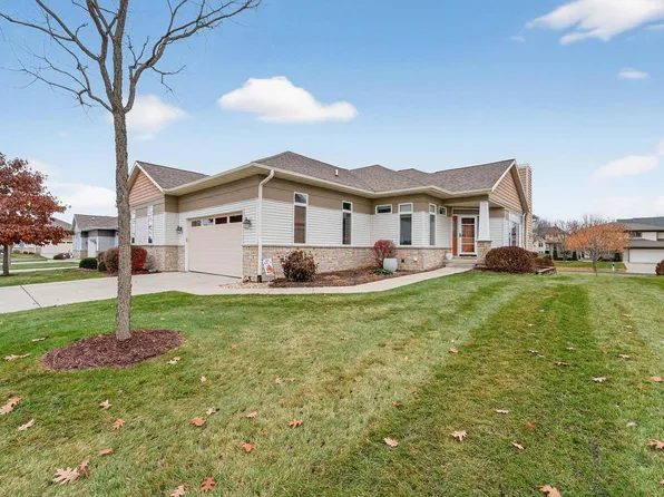 441 Grandview Drive, Waunakee, WI 53597