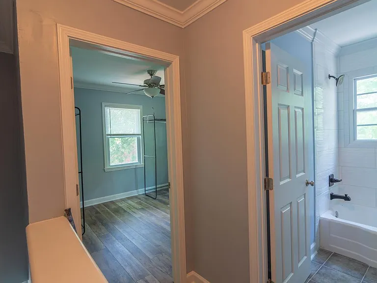 233 Kinsey Ct NE #B — Photo 14