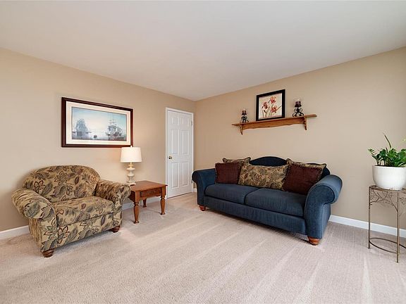 4th image of 1454 Annilo Dr