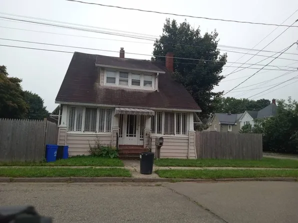 505 Powell St, Sayre, PA 18840