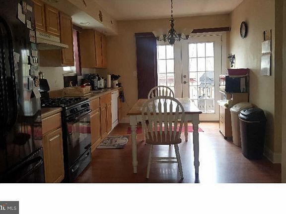 4th image of 920 S Delsea Dr