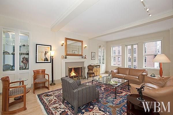 1st image of 25 E 9th St APT 7B