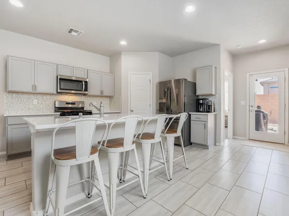 4850 Sandia Peak Rd NE, Rio Rancho, NM 87144
