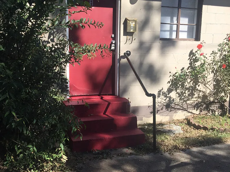 919 Minor St NE #5 — Photo 14