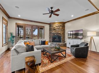 65670 Swallows Nest Ln, Bend, OR 97701