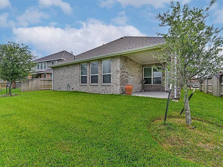 77 Indian Wells Dr — Photo 16