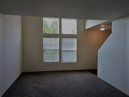 2nd image of 8821 1st St SE #B