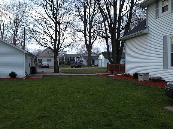 Large Yard (two lots)