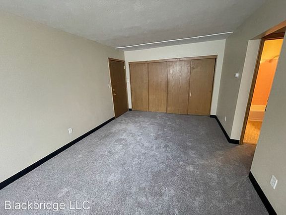 5th image of 1447 7th St E Unit 11