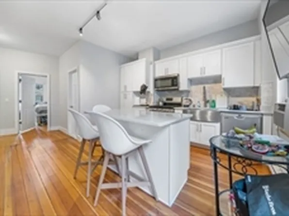 77 Webster St, Boston, MA