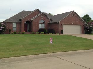 1231 E 13th St, Des Moines, IA 50316