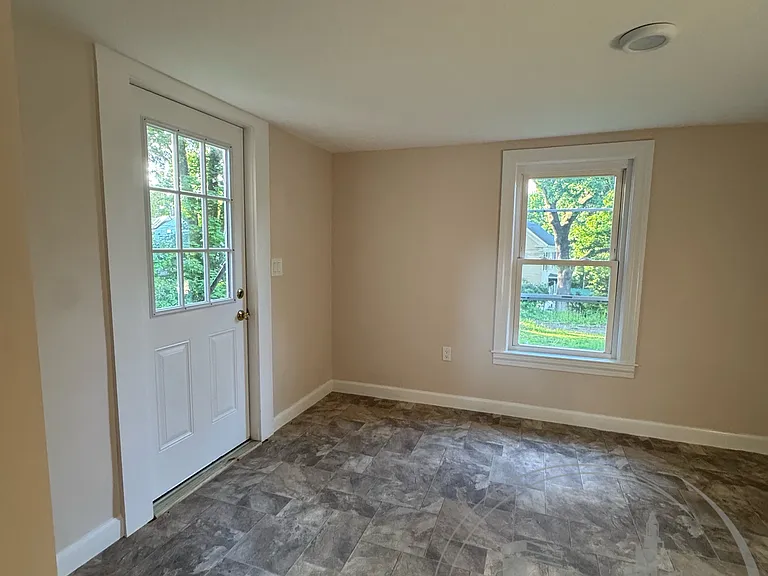 24 Alston Pl #B — Photo 25
