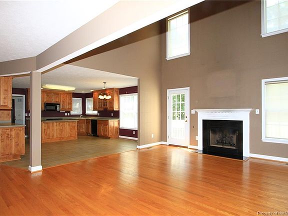 3rd image of 2120 Benomi Dr