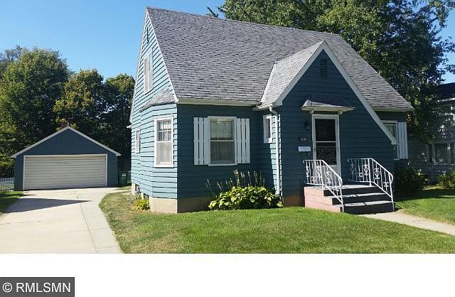 1st image of 406 S Armstrong Ave