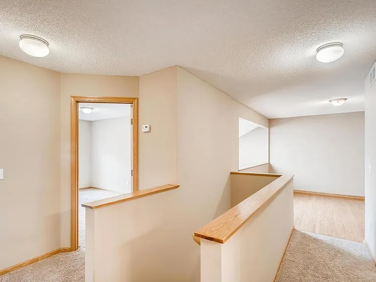 13835 Edgewood Ave — Photo 9
