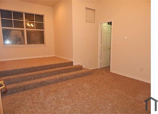 5th image of 331 Regency Dr