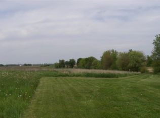 7330 New Liberty Rd, Walcott, IA 52773