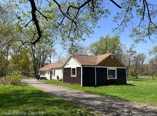 840 John R Rd, Rochester Hills, MI 48307