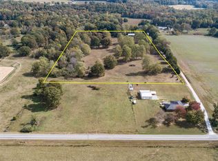 1 Teddy White Rd, Lexington, AL 35648