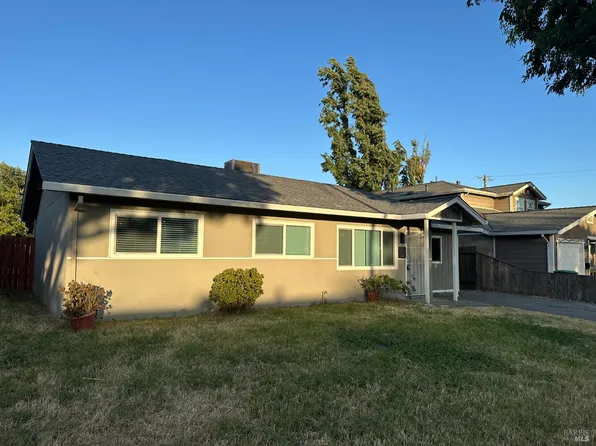 1042 Harding St, Fairfield, CA 94533