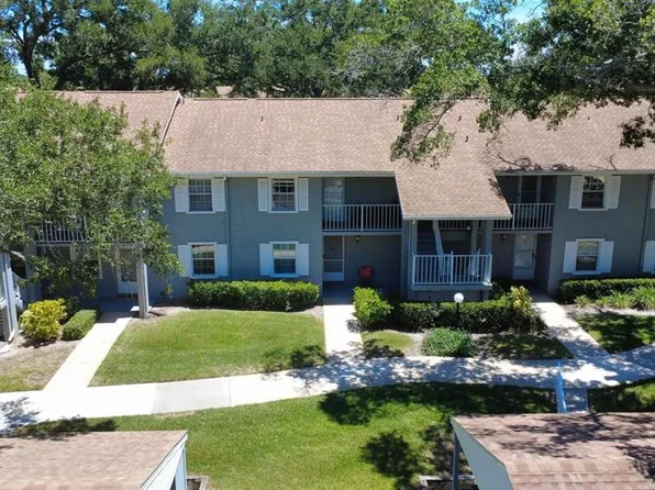 1420 Oakhill Dr #102, Dunedin, FL 34698