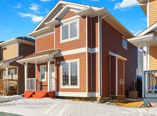 3818 53rd St, Gibbons, AB