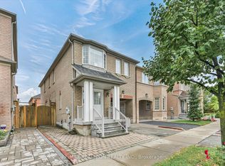 7 Via Cassia Dr, Toronto, ON M6M 5K8