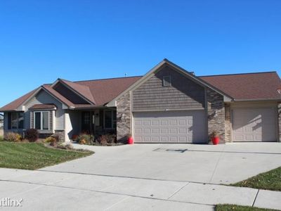 1134 Huron Way, Hartford, WI, 53027