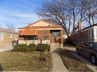 12745 S Racine Ave, Calumet Park, IL 60827