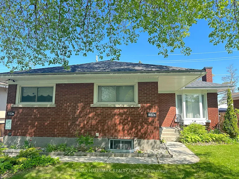 1132 Cline Cres #A — Photo 2